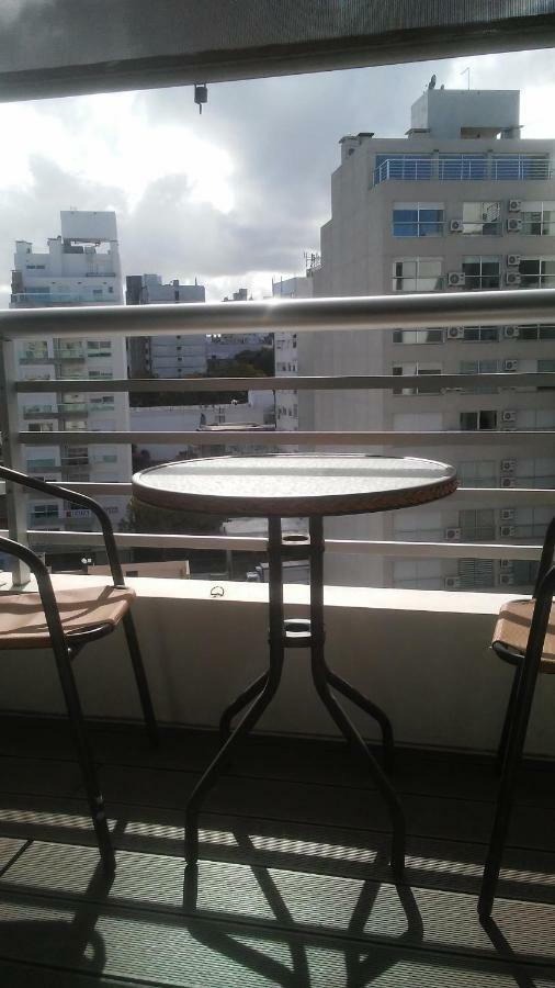 Edificio Go Pocitos Apartment Montevideo